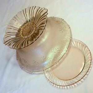 FINAL SALE PRICE 3 Pc Set of Pink Serveware